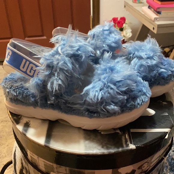 UGG Fluff Sugar Sandal 💙 - Picture 2 of 14